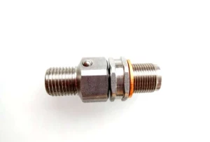 Złączka obrotowa krętlik pistolet B500 XTREME RED STRONG M1/4 x M14x1mm L45