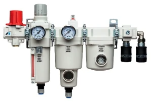 Odwadniacz filtr reduktor powietrza IWATA D9250232 z manometrem i regulatorem filtr węglowy