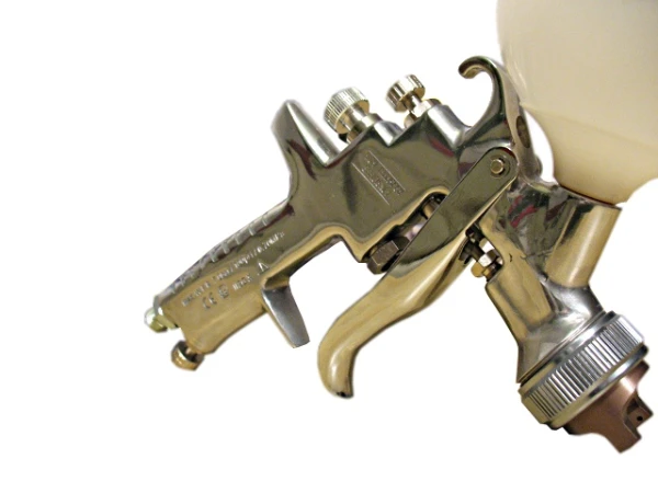 Pistolet lakierniczy Iwata Air-gunsa AZ3 HTE 2 AV 1,3 mm niskociśnieniowy